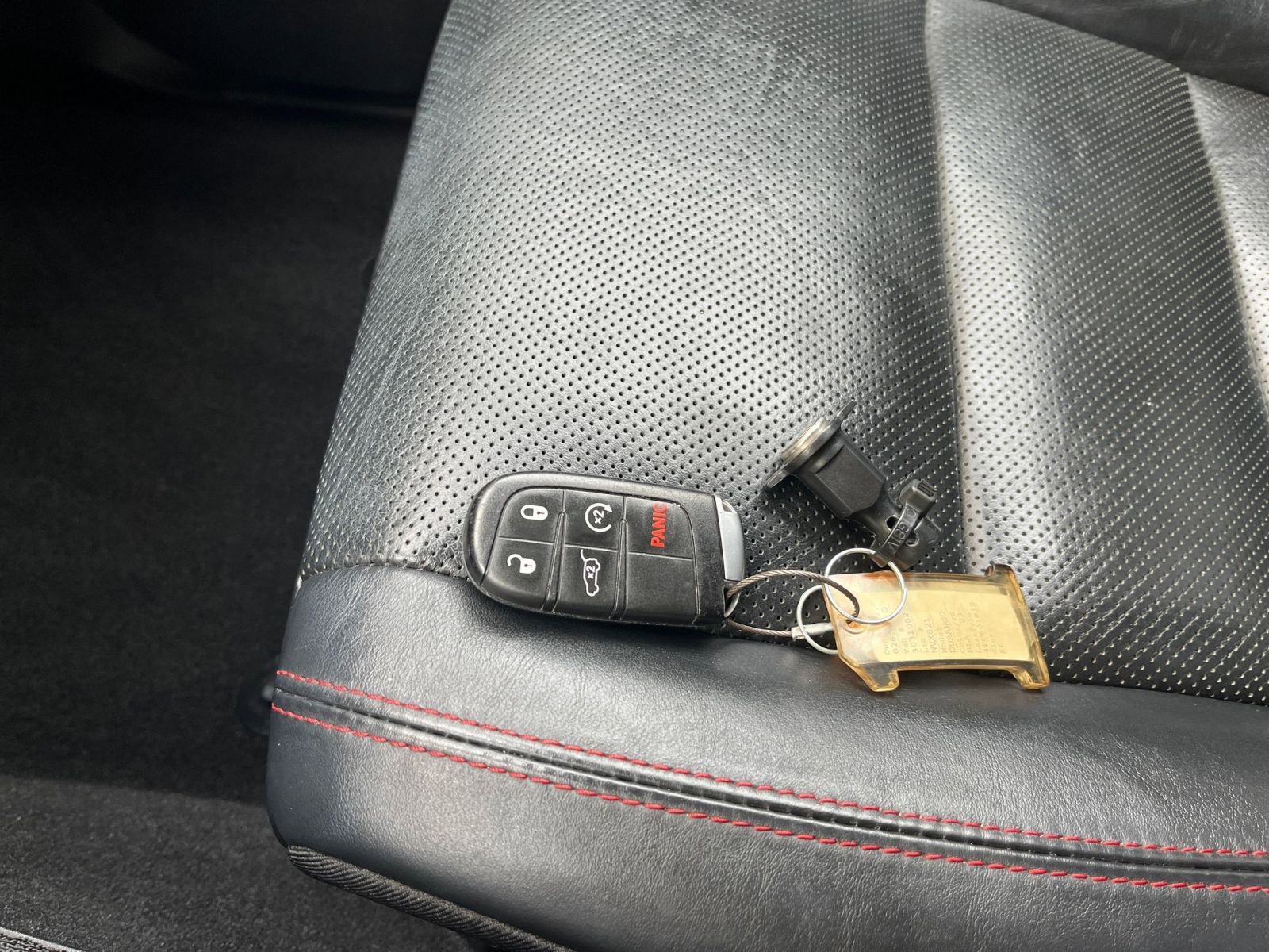 Used 2023 Dodge Durango GT image 22