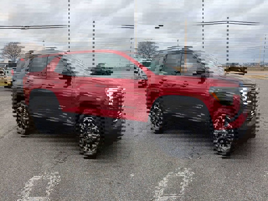 New 2026 GMC Terrain Elevation w/ Elevation Premium Package image 3