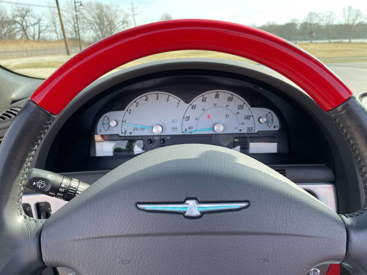 Used 2002 Ford Thunderbird Deluxe image 80