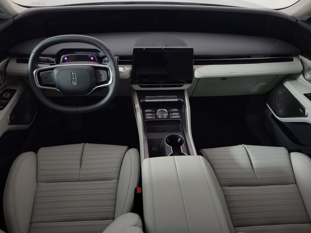 New 2026 Lincoln Nautilus Reserve AWD/4WD image 8
