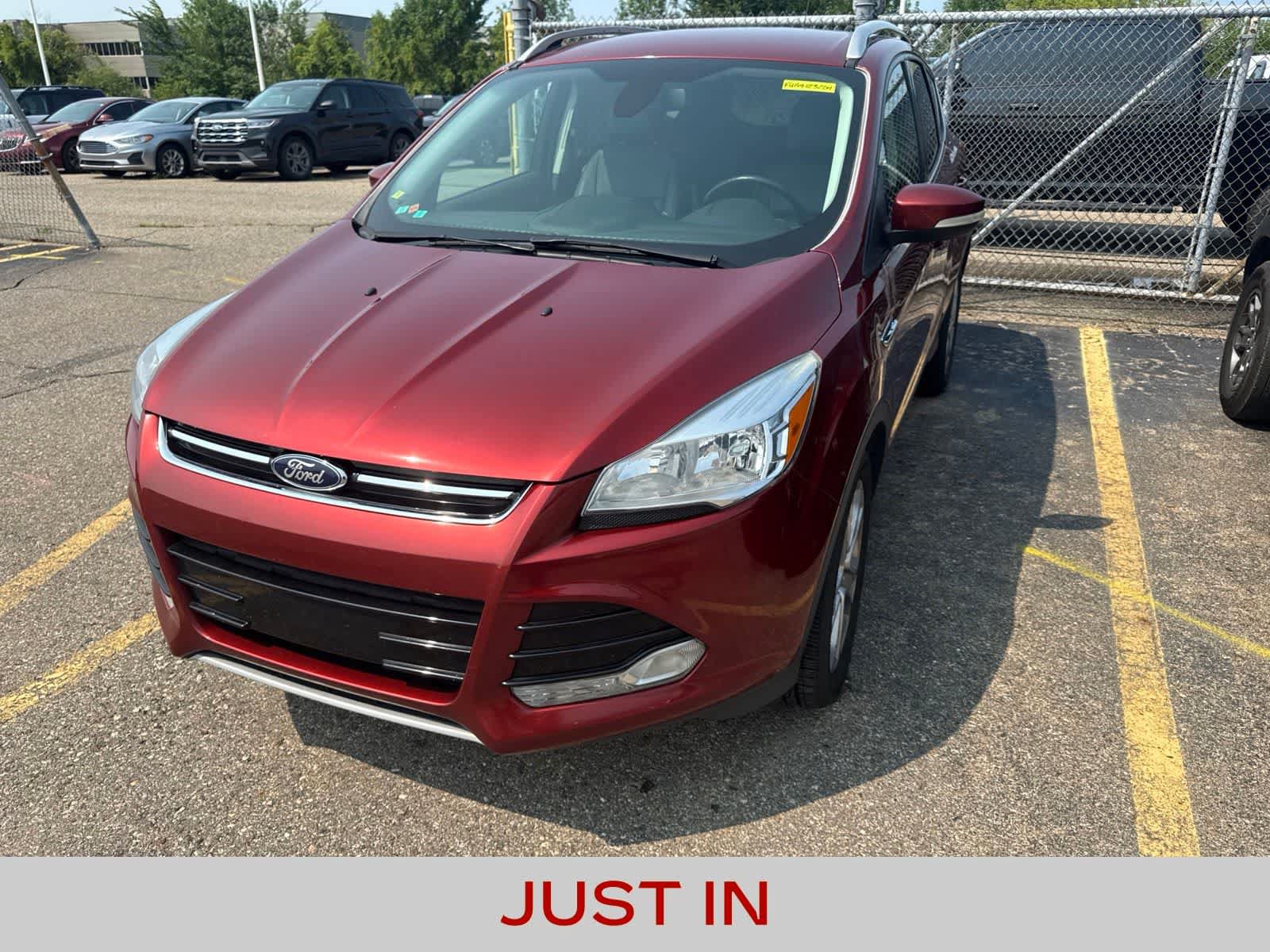 Used 2015 Ford Escape Titanium FWD video 1