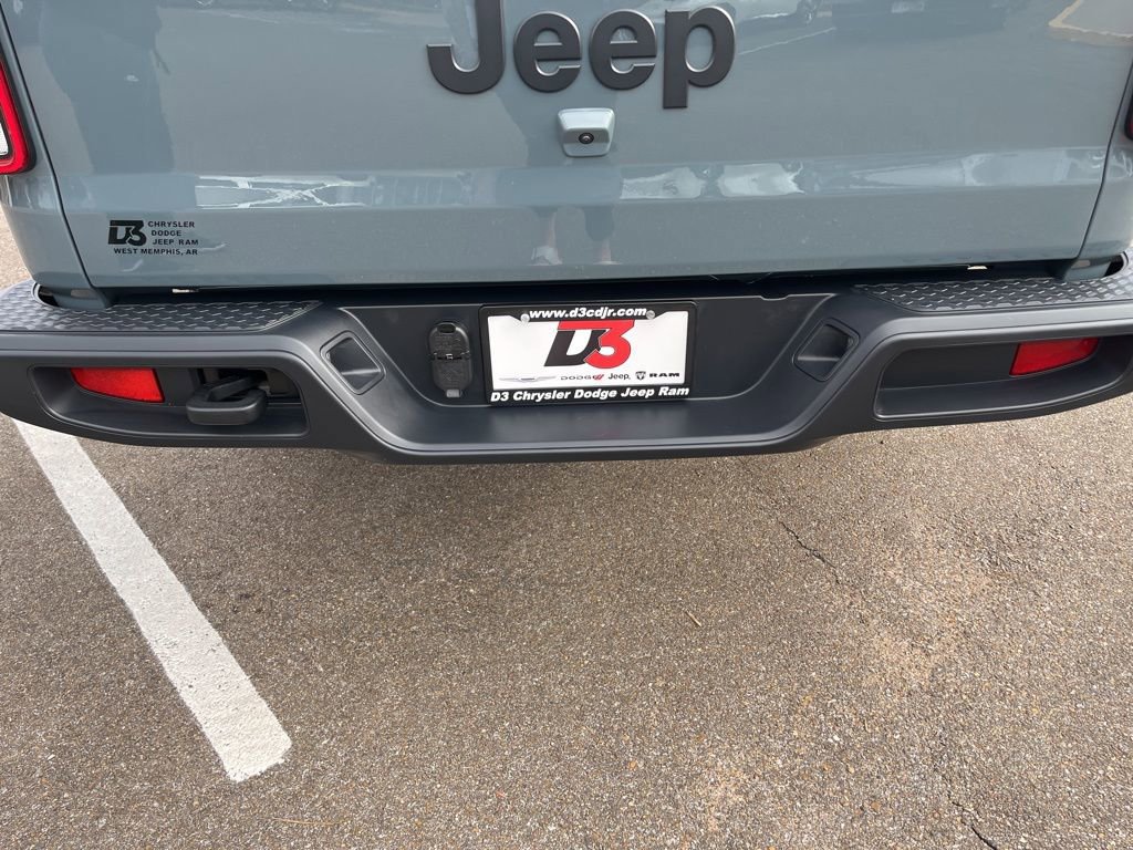 New 2026 Jeep Gladiator Sport image 25