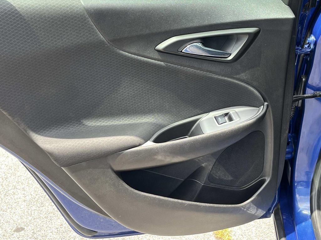 Used 2023 Chevrolet Malibu RS FWD image 17