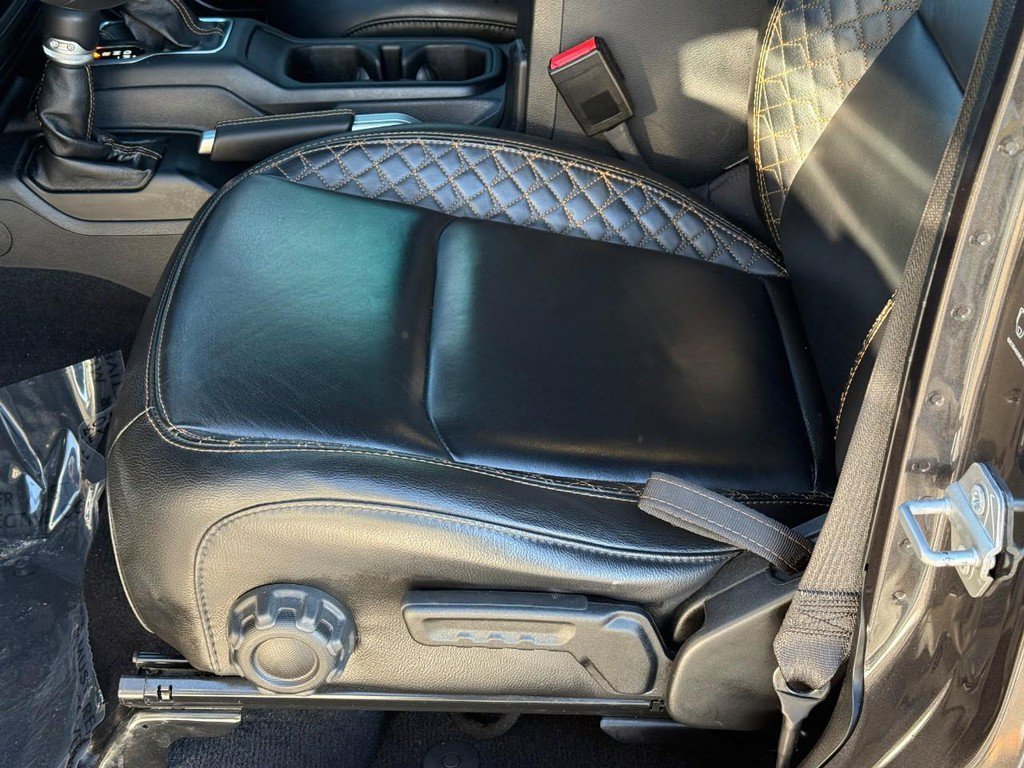 Used 2021 Jeep Wrangler Unlimited Sahara image 17