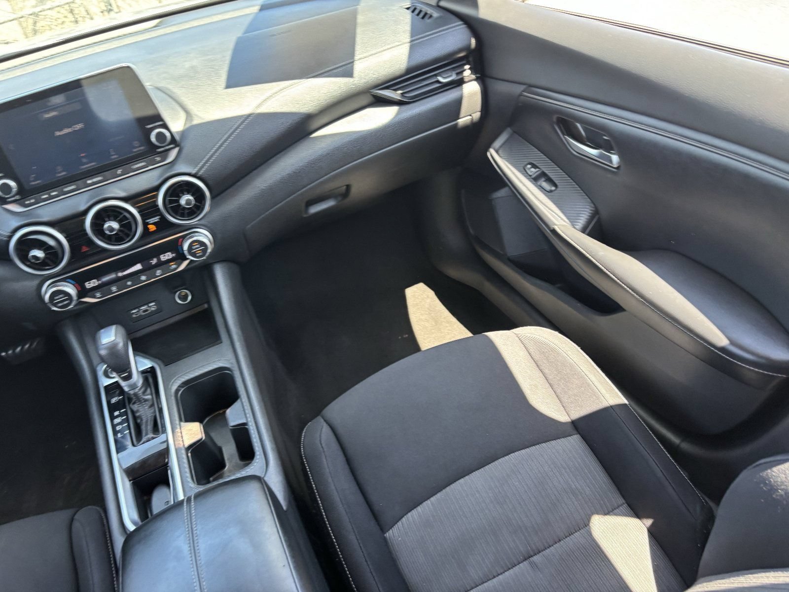 Used 2021 Nissan Sentra SV FWD image 17