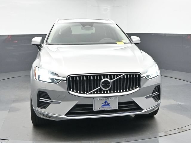 Used 2023 Volvo XC60 B6 Ultimate w/ Climate Package AWD/4WD image 2