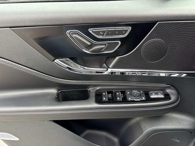 New 2026 Lincoln Corsair Reserve w/ Jet Appearance Package image 20