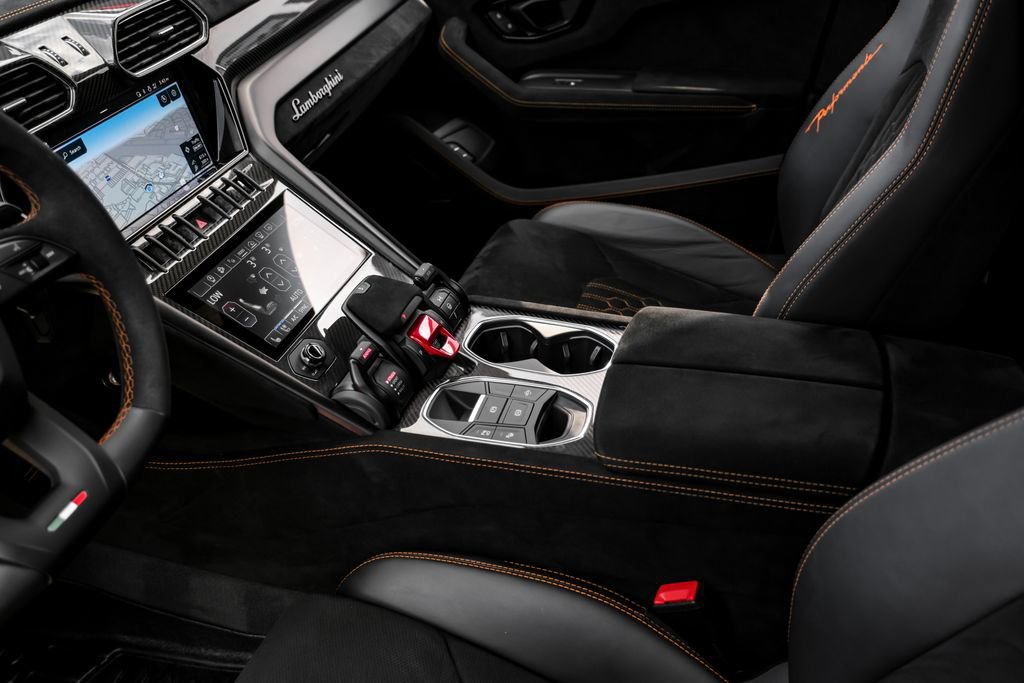 Used 2023 Lamborghini Urus Performante image 22