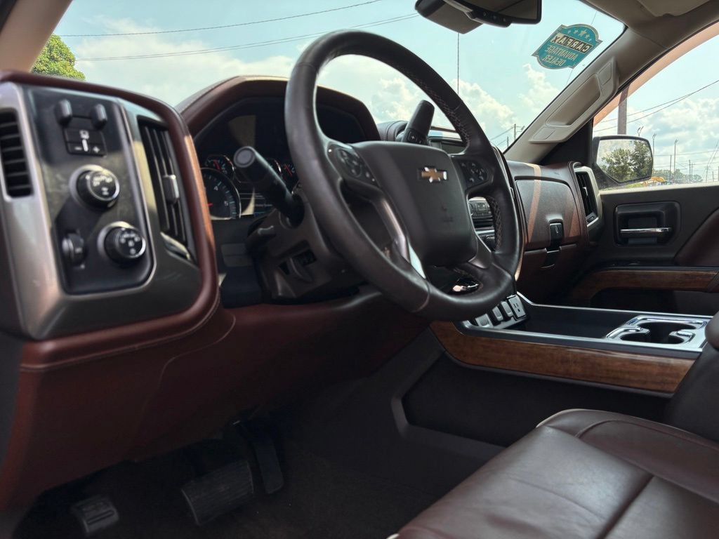 Used 2017 Chevrolet Silverado 1500 High Country w/ High Desert Package AWD/4WD image 20