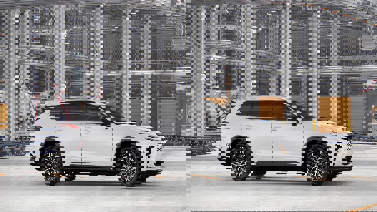 New 2026 Toyota Crown Signia AWD/4WD image 13