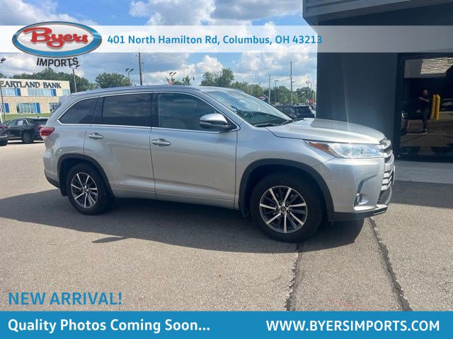 Used 2018 Toyota Highlander XLE AWD/4WD image 1