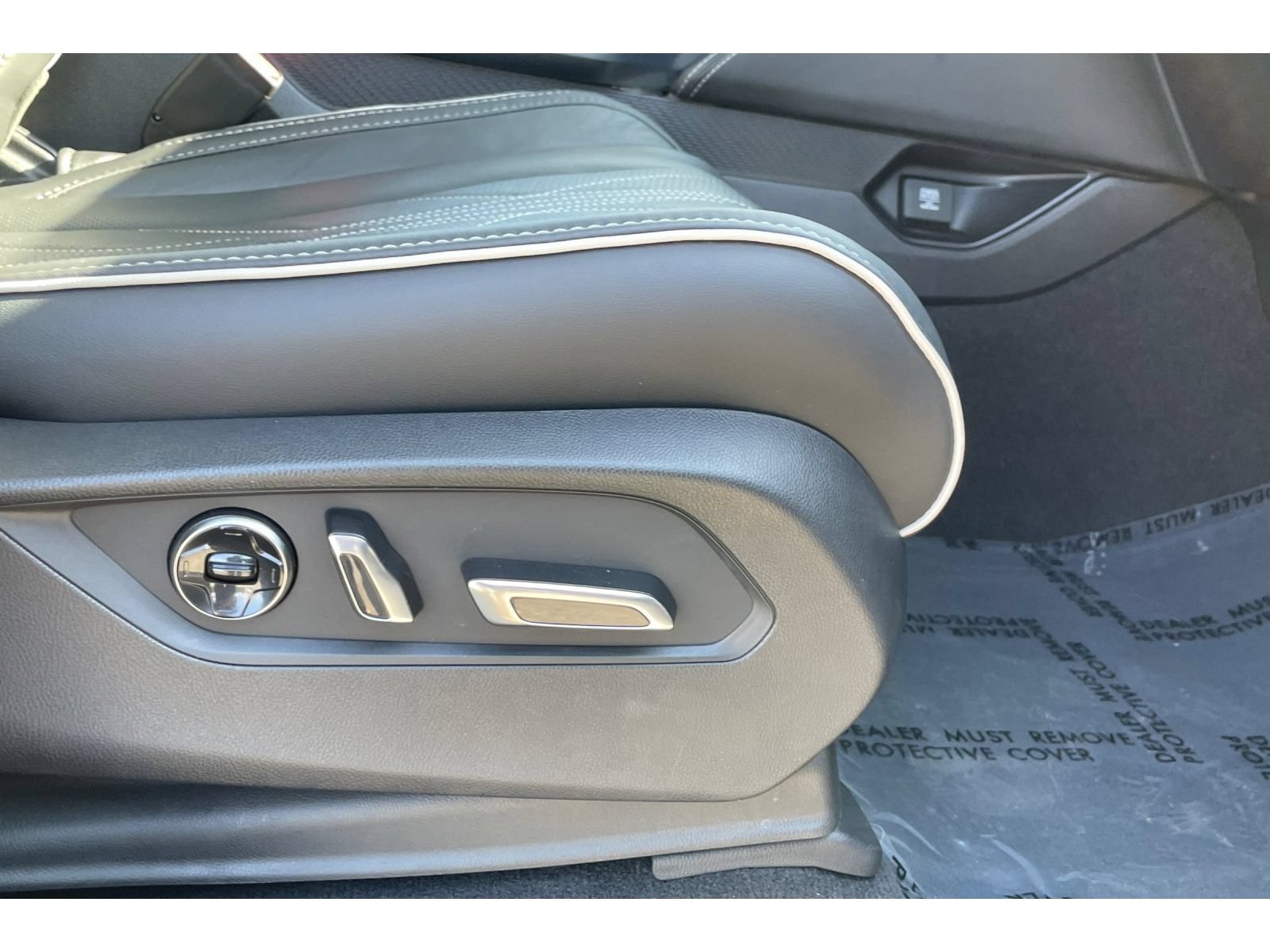 Certified 2026 Acura MDX w/ Advance Package AWD/4WD image 23