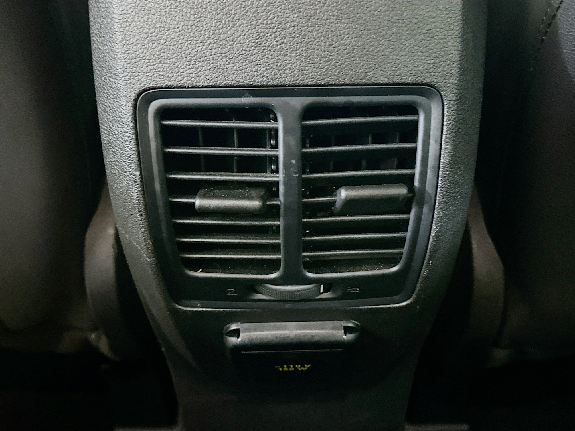 Used 2018 Ford Escape Titanium image 27