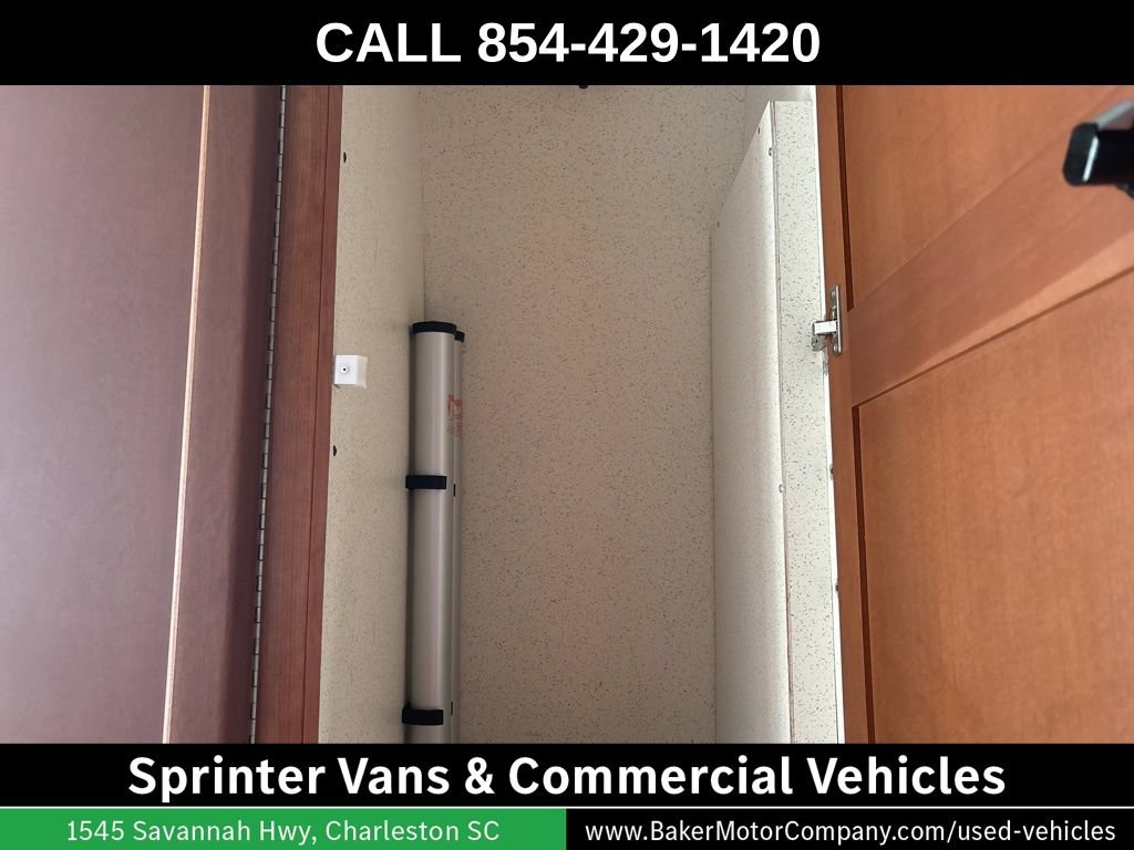Used 2016 Mercedes-Benz Sprinter 3500 image 6