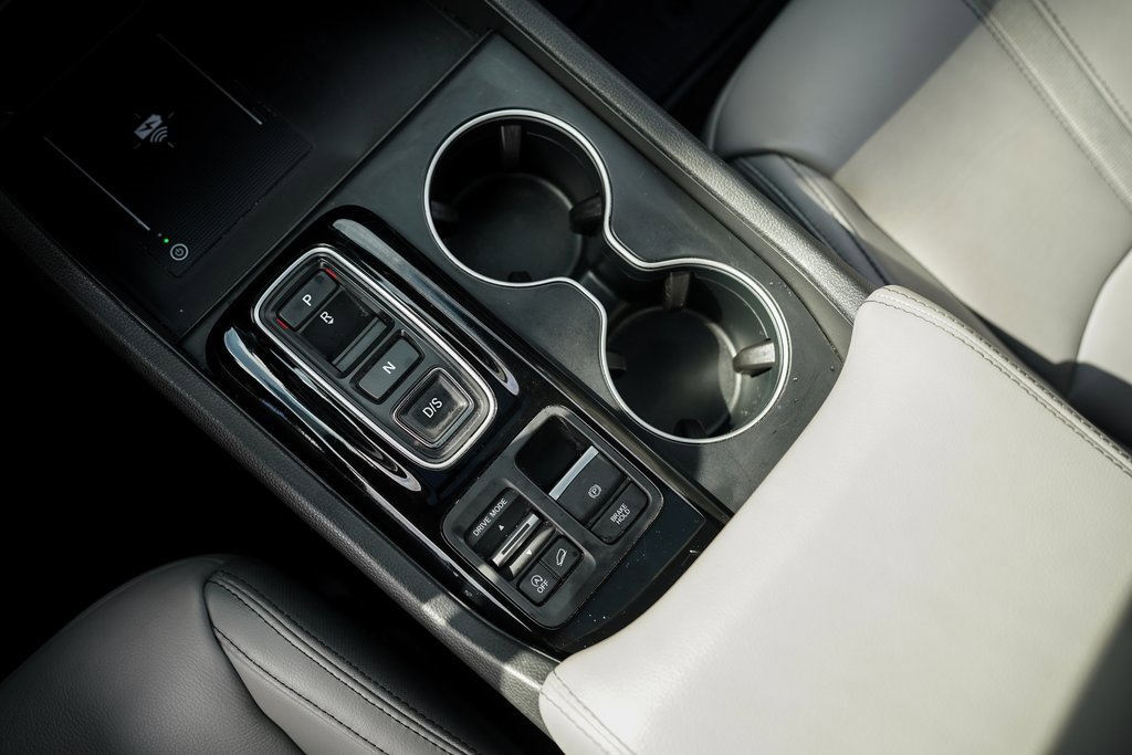 Used 2024 Honda Pilot Touring image 35