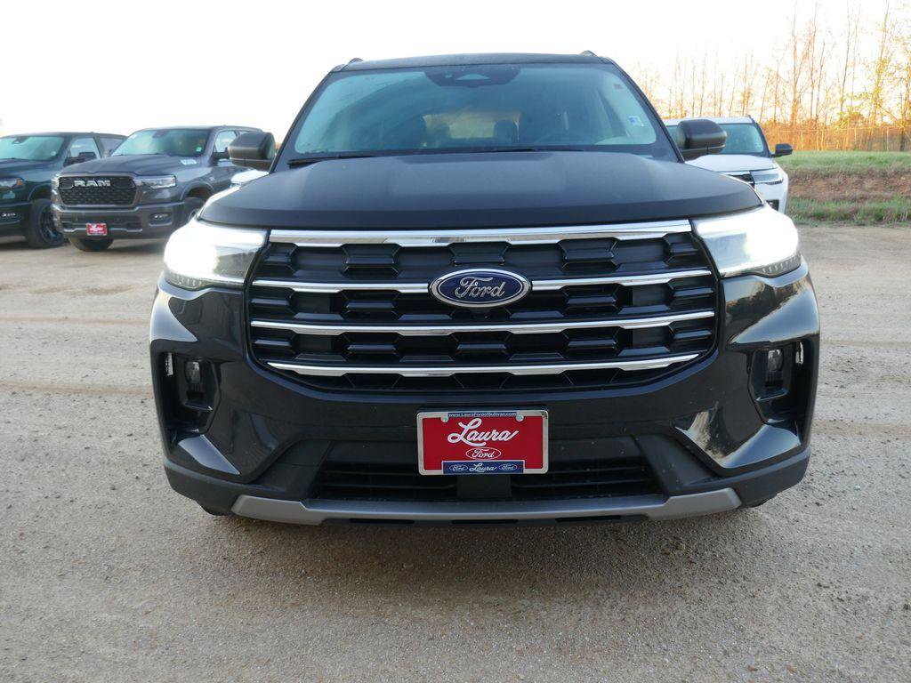 New 2026 Ford Explorer Active image 10