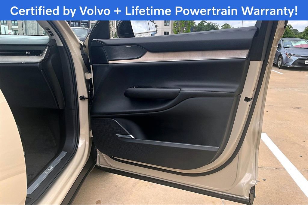 Used 2025 Volvo EX90 Plus AWD/4WD image 24