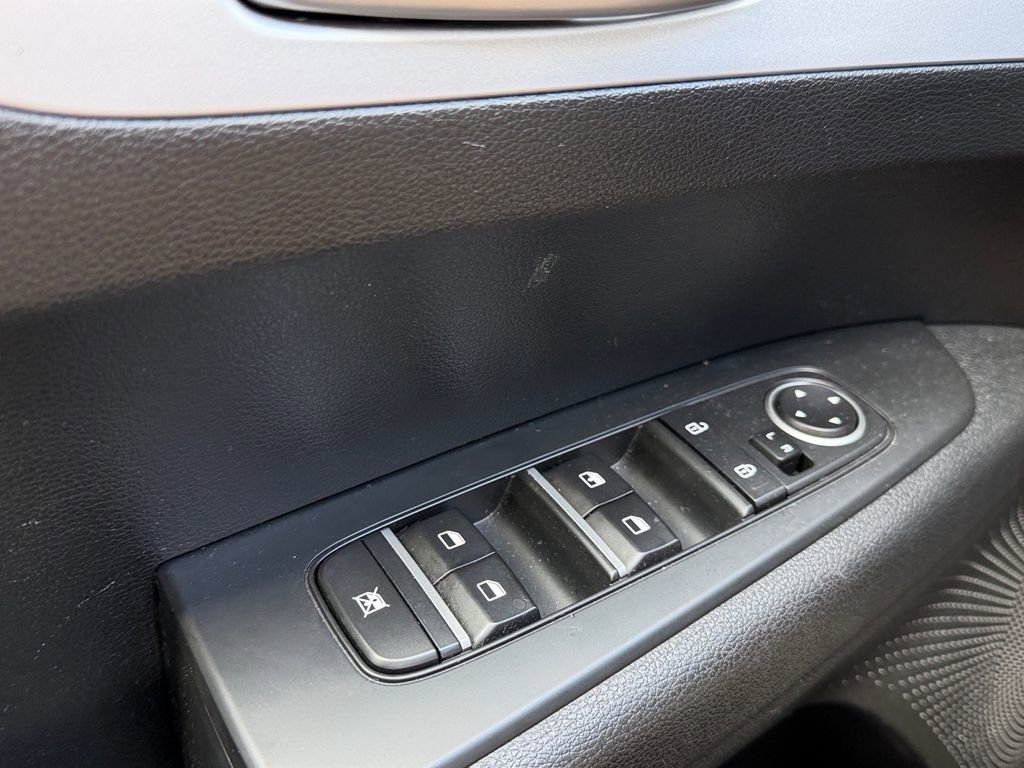 Used 2024 Kia Forte LX image 19