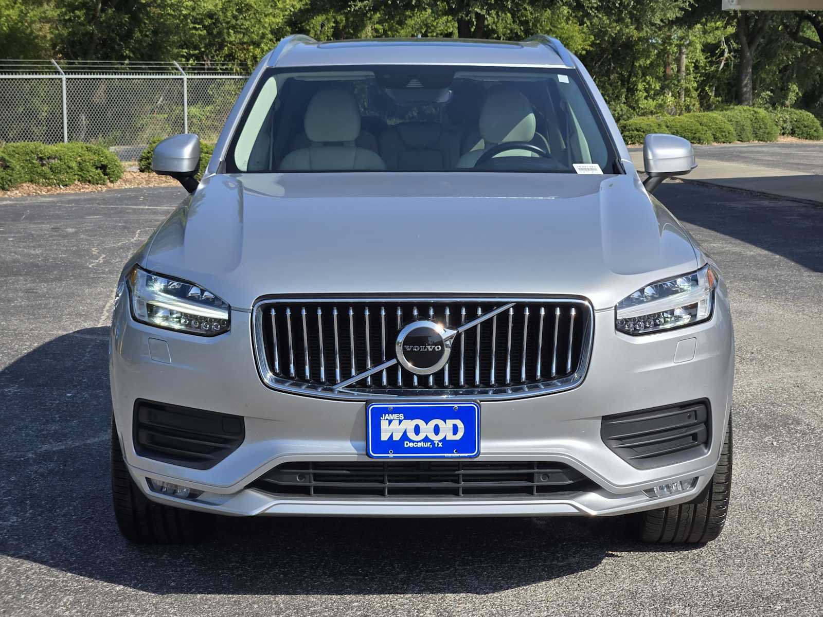 Used 2021 Volvo XC90 T5 Momentum w/ Climate Package FWD image 2