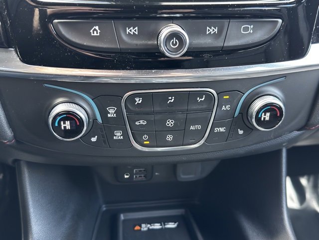 Certified 2023 Chevrolet Traverse RS w/ LPO, Floor Liner Package image 16