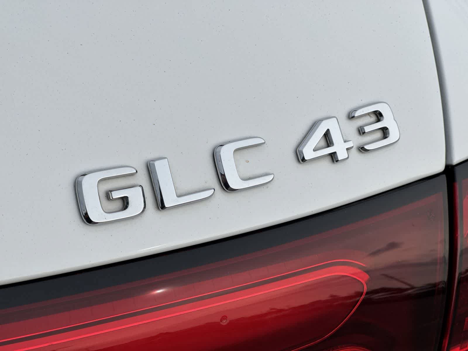 Used 2025 Mercedes-Benz GLC 43 AMG 4MATIC image 19
