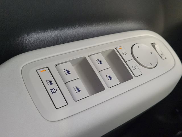 New 2026 Hyundai Santa Fe SE image 15