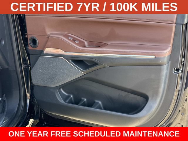 Used 2025 Lincoln Navigator L Reserve AWD/4WD image 8