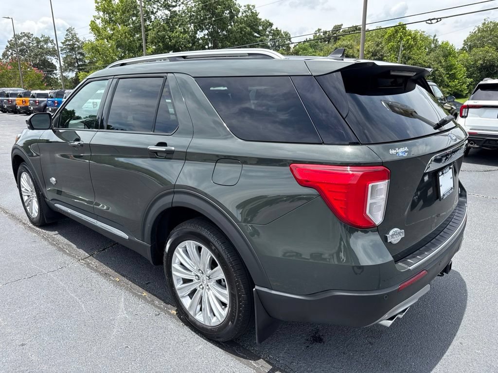 Used 2023 Ford Explorer King Ranch w/ Technology Package AWD/4WD image 3