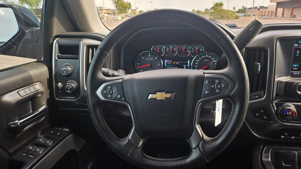 Used 2018 Chevrolet Silverado 1500 LTZ Z71 w/ LTZ Plus Package AWD/4WD image 31