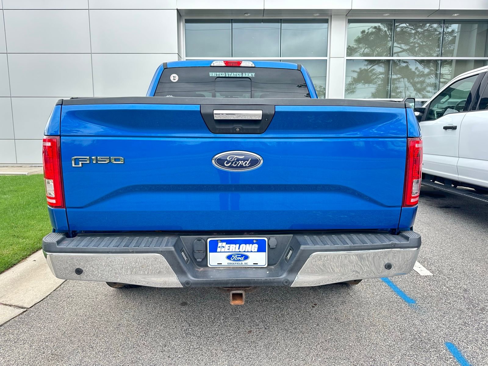 Used 2016 Ford F150 XLT w/ Equipment Group 302A Luxury AWD/4WD image 6