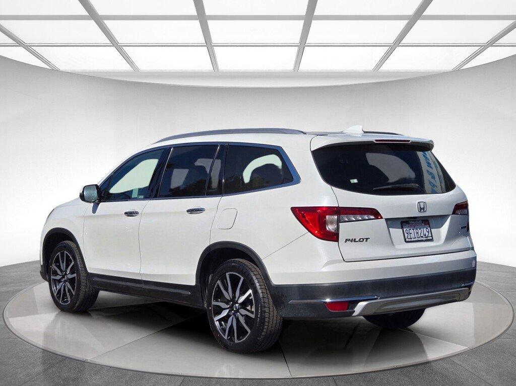 Certified 2022 Honda Pilot Touring image 5