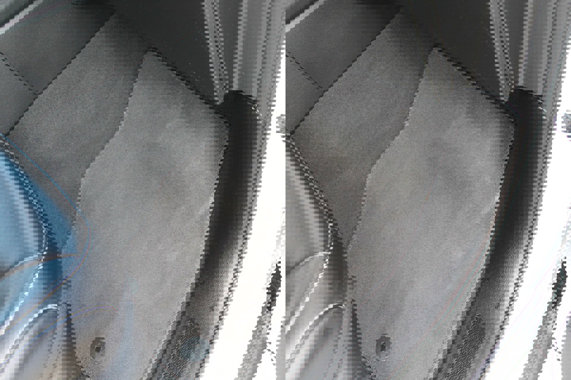 Used 2024 Jeep Grand Cherokee Limited image 16