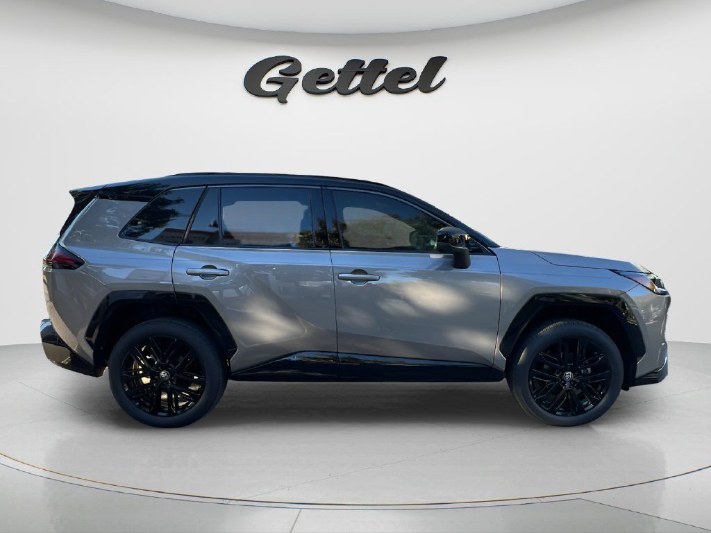 New 2026 Toyota RAV4 XSE w/ Weather Package AWD/4WD image 4