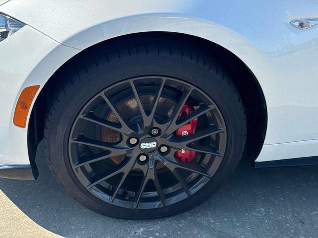 Used 2025 MAZDA MX-5 Miata RF Club RWD image 5