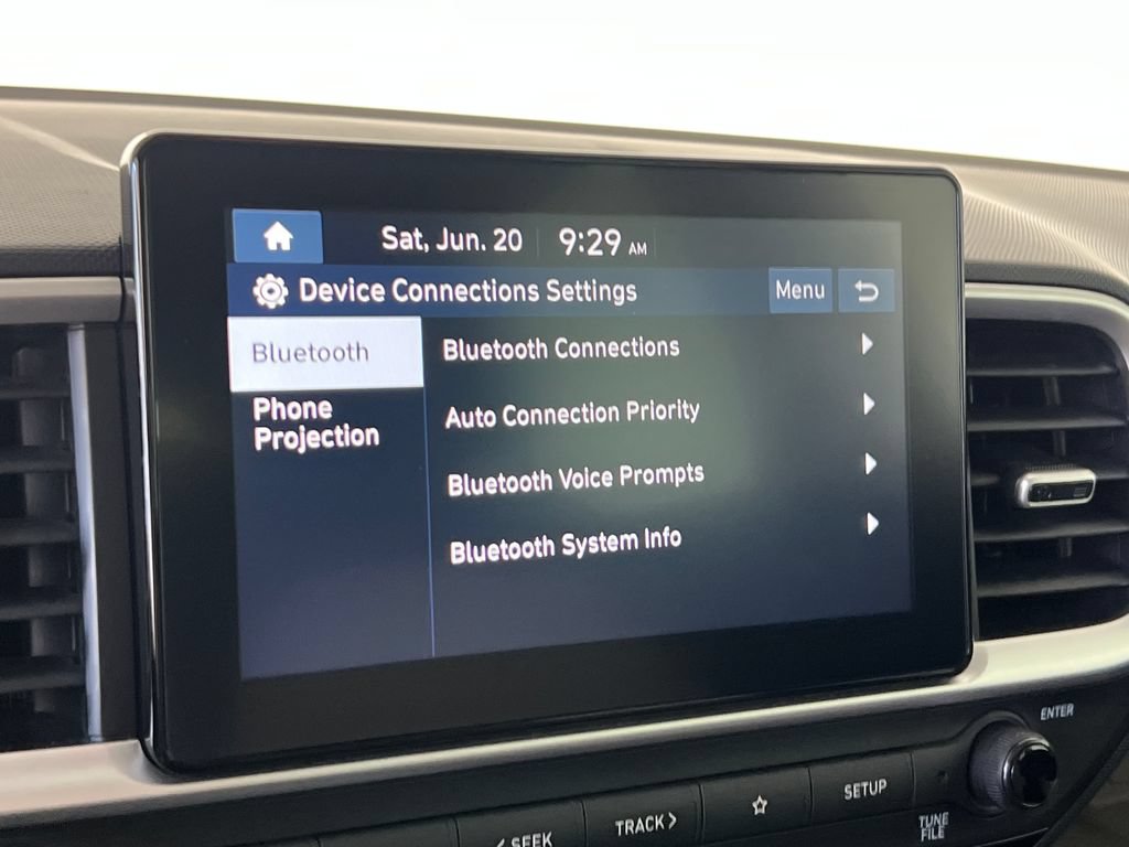 Used 2023 Hyundai Venue SEL FWD image 36