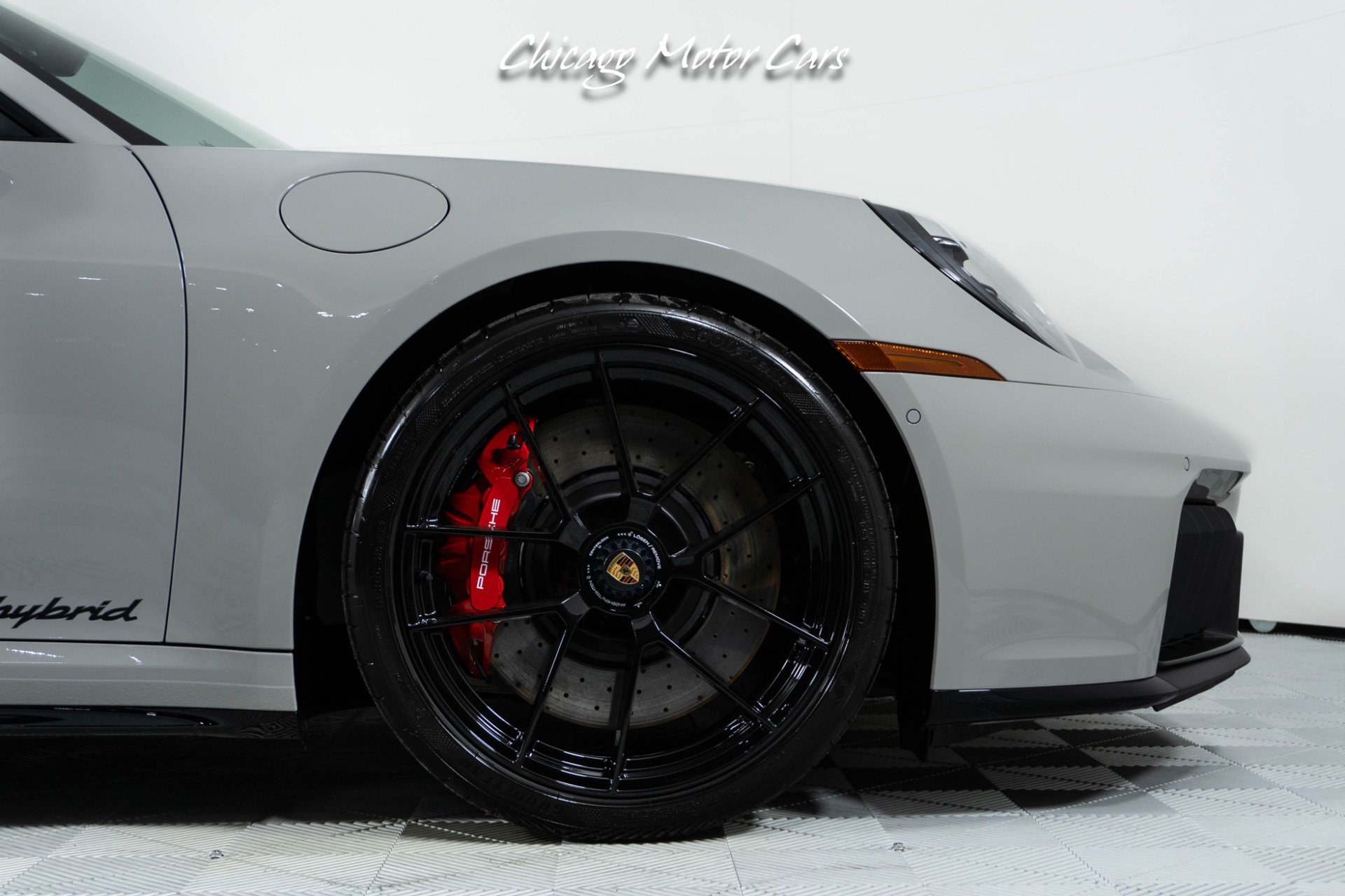 Used 2025 Porsche 911 GTS image 10