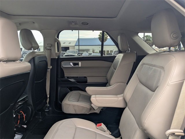Used 2020 Ford Explorer Limited w/ Class III Trailer Tow Package image 14