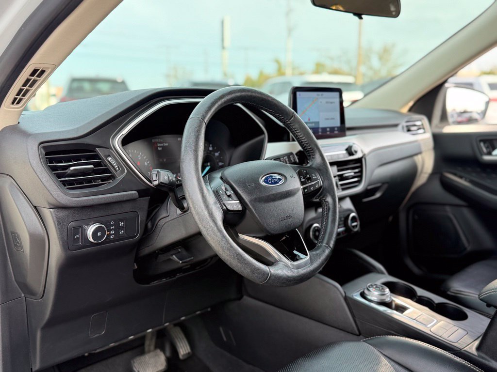 Certified 2020 Ford Escape SEL AWD/4WD image 9