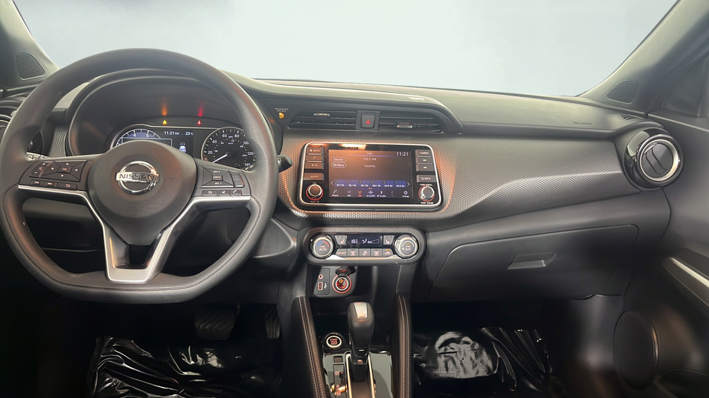 Used 2019 Nissan Kicks SV FWD image 17