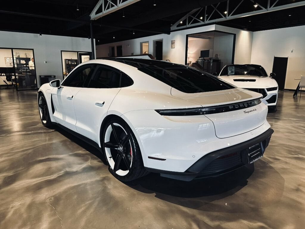 Used 2021 Porsche Taycan 4S AWD/4WD image 3