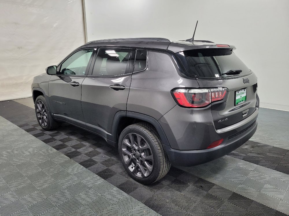 Used 2021 Jeep Compass Latitude AWD/4WD image 3