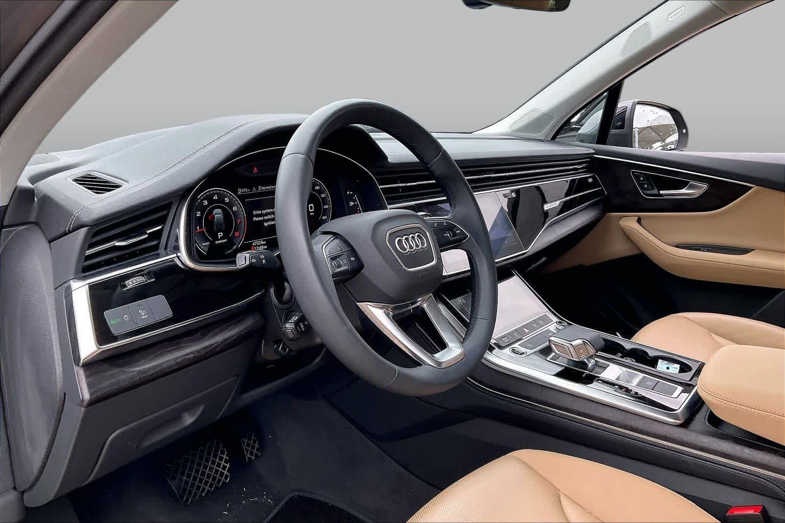 Used 2023 Audi Q7 2.0T Premium Plus w/ Premium Plus Package AWD/4WD image 18
