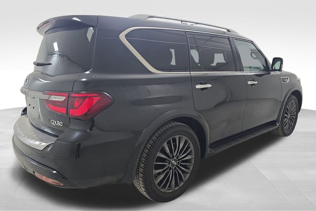 Used 2024 INFINITI QX80 Sensory image 9