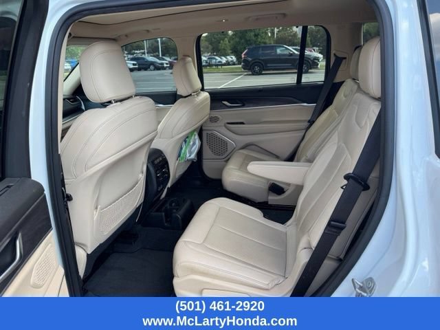 Used 2021 Jeep Grand Cherokee L Limited w/ Luxury Tech Group II AWD/4WD image 7
