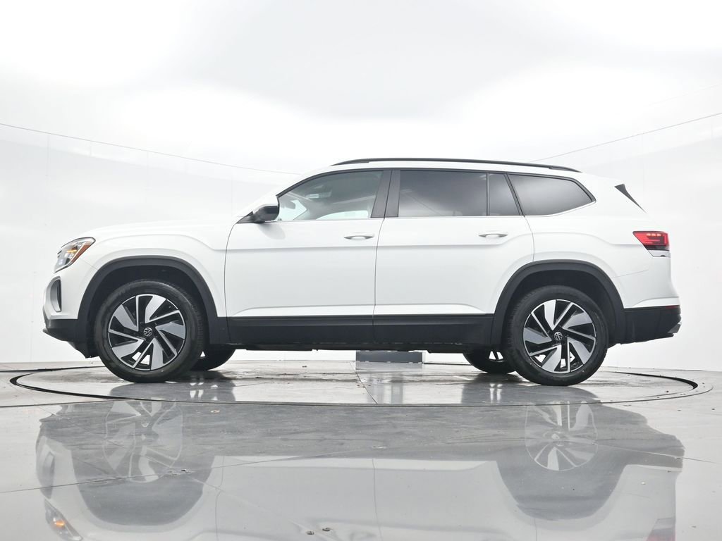 Used 2024 Volkswagen Atlas SE FWD image 37