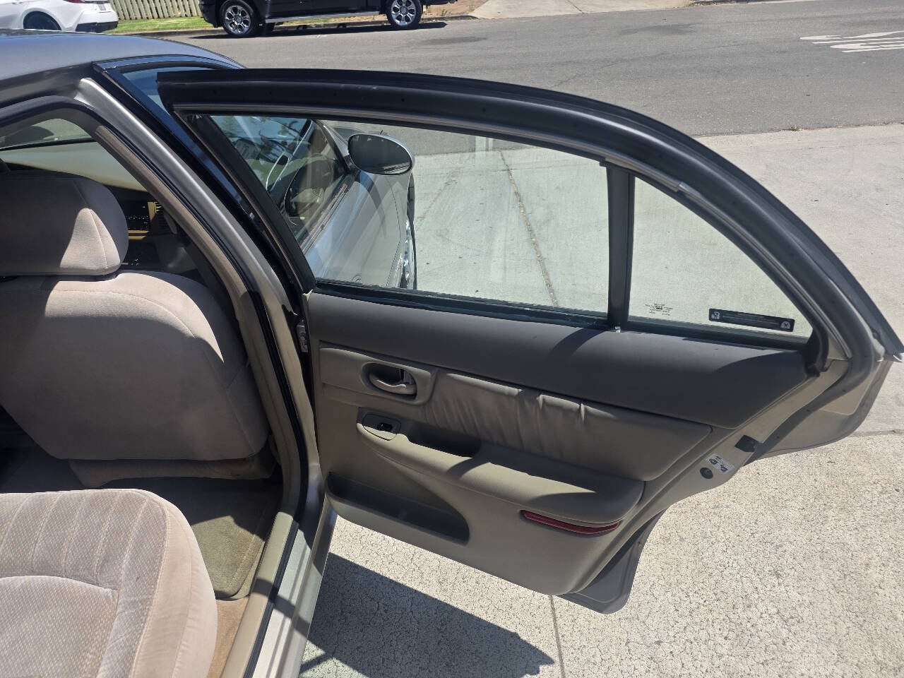 Used 2002 Buick Century Custom w/ Western Region Pkg FWD image 13