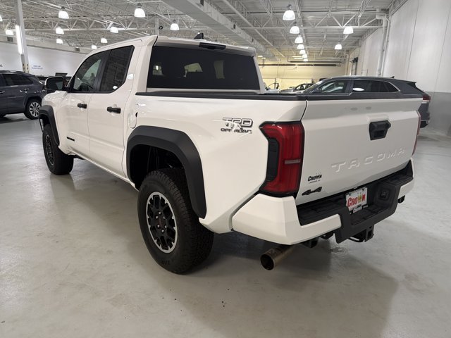 Used 2025 Toyota Tacoma TRD Off-Road AWD/4WD image 6