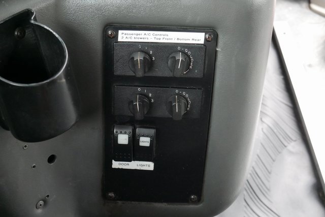 Used 2014 Chevrolet Express 4500 w/ Shuttle Bus Package image 17