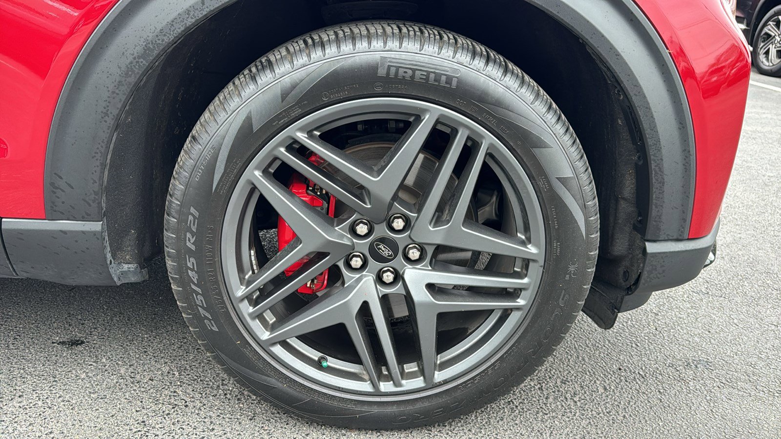 Used 2025 Ford Explorer ST-Line w/ Premium Package image 10