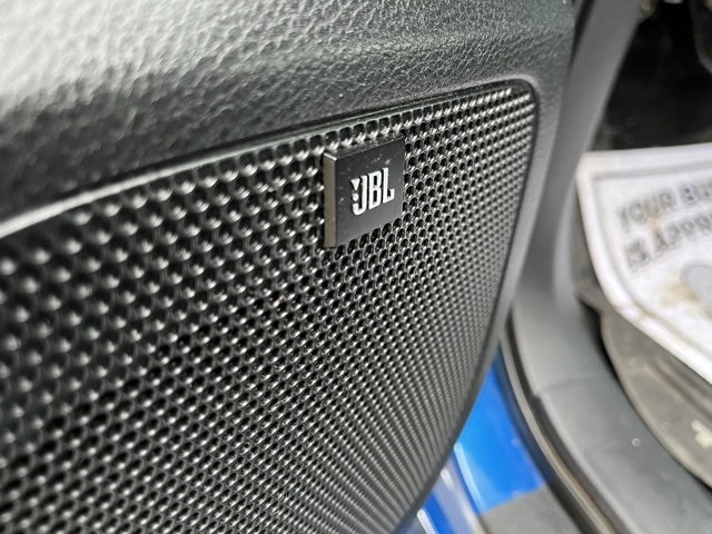 Used 2017 Toyota Tacoma TRD Sport image 12